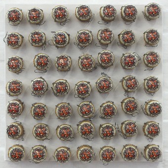 Jan_Henderikse,49_Champagne_Kurken,2010,30x30cm